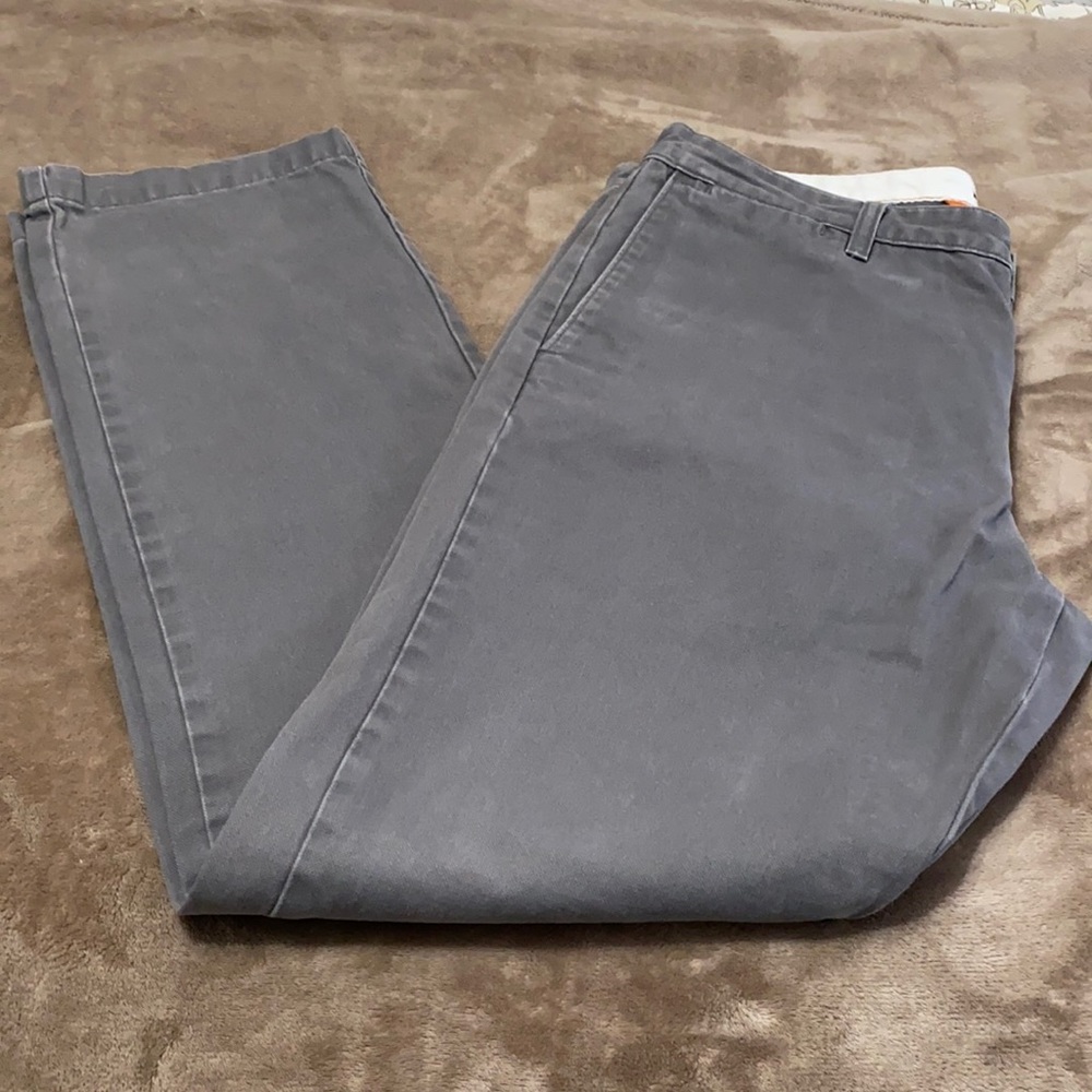 Men’s Dockers pants